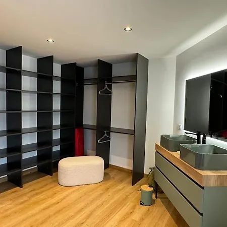 La Flanerie, Spacieux Loft Au Calme Avec Jacuzzi Lejlighed *