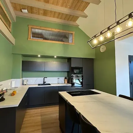 Apartamento La Flânerie, Spacieux Loft Au Calme Avec Jacuzzi *