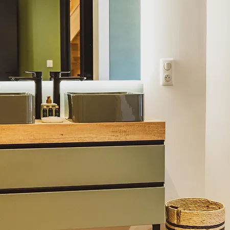La Flanerie, Spacieux Loft Au Calme Avec Jacuzzi *